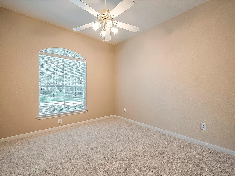 134 E Foxbriar Forest Cir — Photo 15