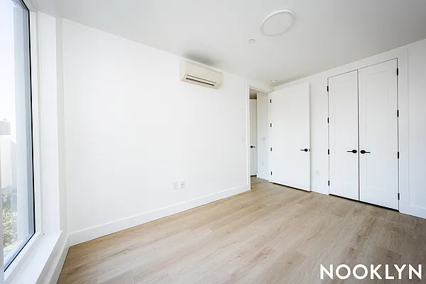 Rented by Nooklyn NYC LLC | media 4