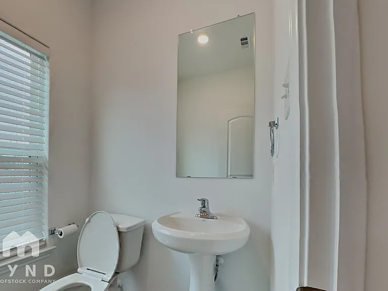 6104 Underwood Way — Photo 15