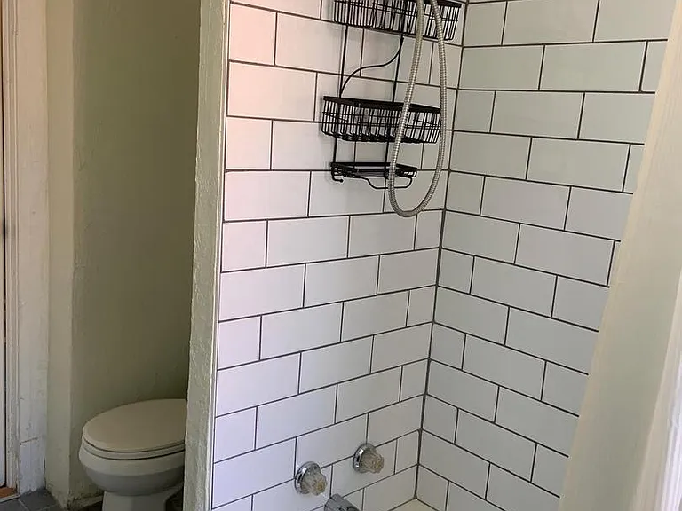 4913 Warrington Ave #2 — Photo 6