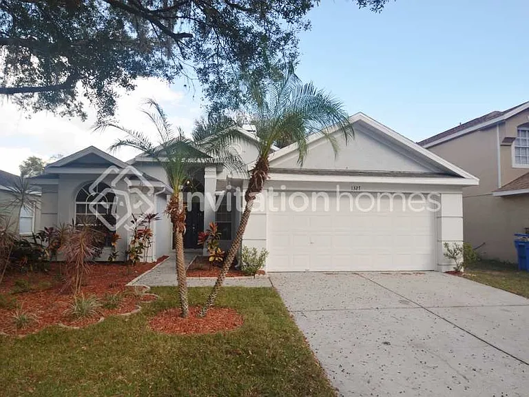 1327 Windjammer Pl — Photo 1