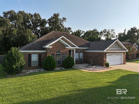 3rd image of 16566 Tyson Dr