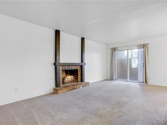2nd image of 5015 Walnut St APT B