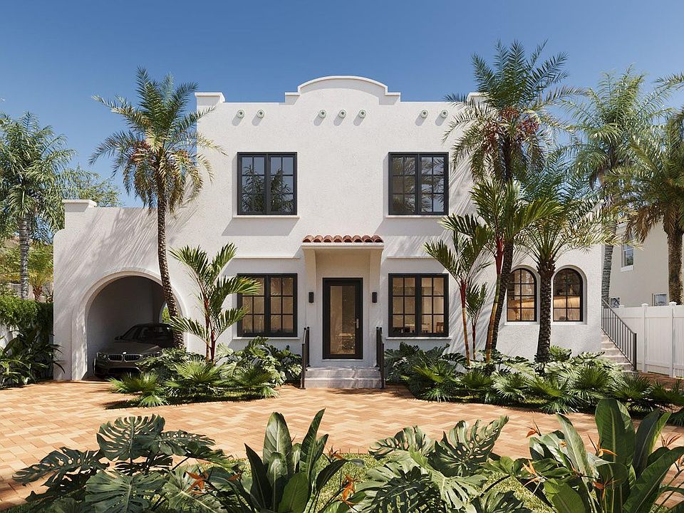 1st image of 1935 SW 10th Street