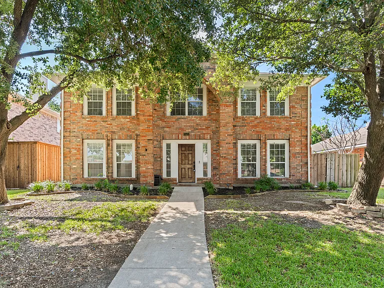 2522 Primrose Ln — Photo 36