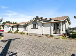208 Thayer Dr, Richland, WA 99352