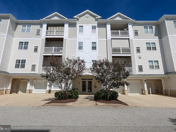 23520 F D R Blvd Unit 204, California, MD 20619
