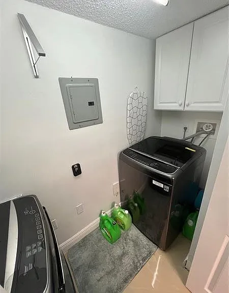 5051 Wiles Rd #207 — Photo 14