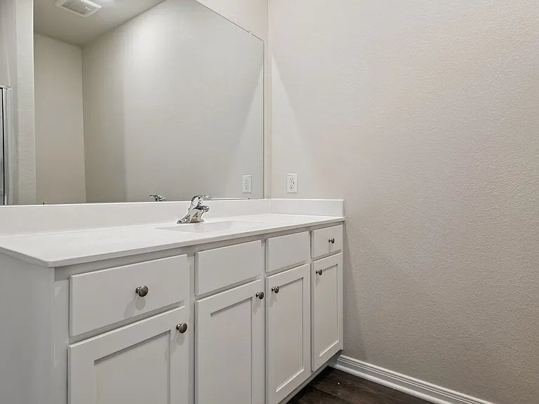 15648 Plum Brook Dr — Photo 14