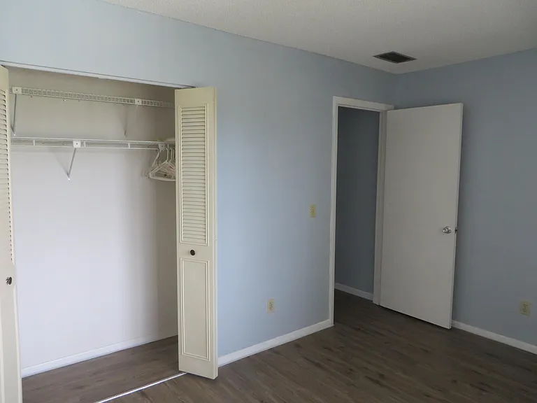 37 Vista Gardens Trl #201 — Photo 13