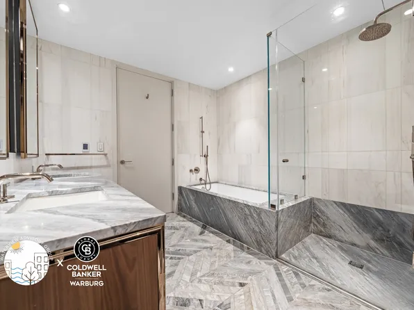 150 East 23rd Street image 4 of 11