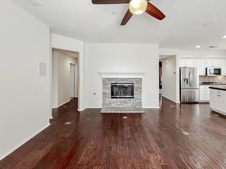 7905 Leway Dr — Photo 31