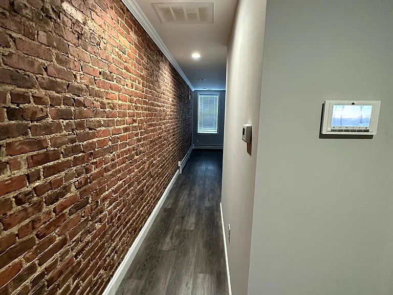 424 Broadway #3 — Photo 8