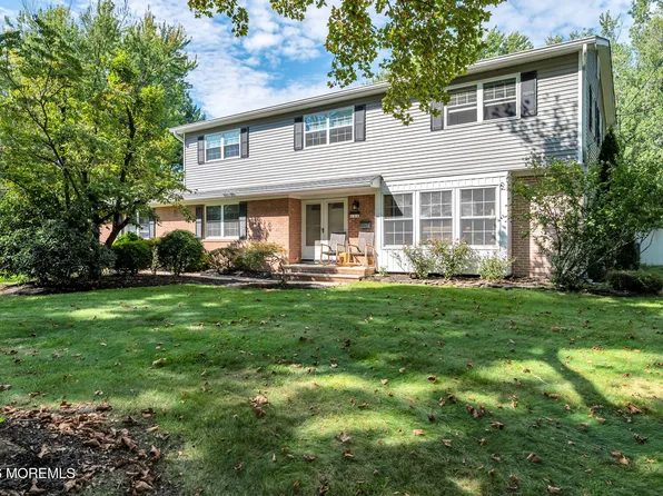 122 Hibernia Way, Freehold, NJ 07728