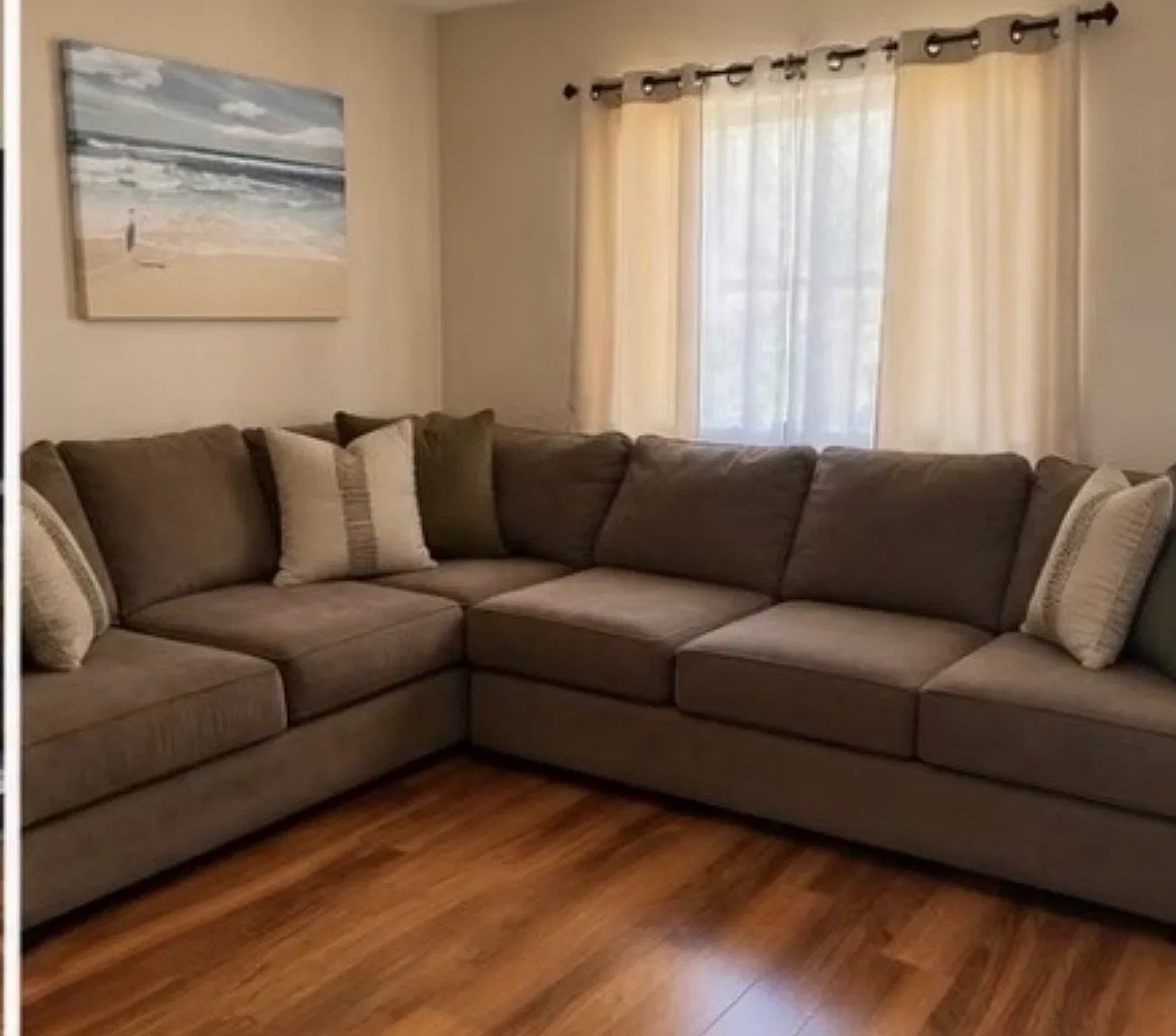 2 bed, 792 sqft, $2,350 — Photo 2