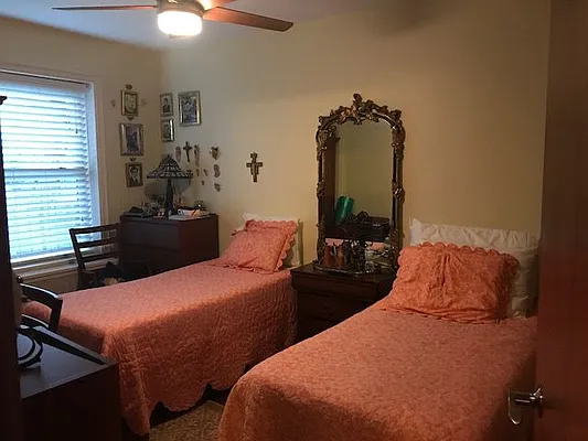 Sold by Esther Flynn Real Estate | media 42