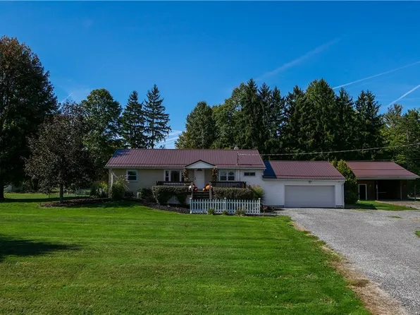 6753 Thompson Clark Rd, Bristolville, OH 44402