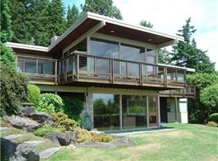 17059 16th Ave SW, Normandy Park, WA 98166