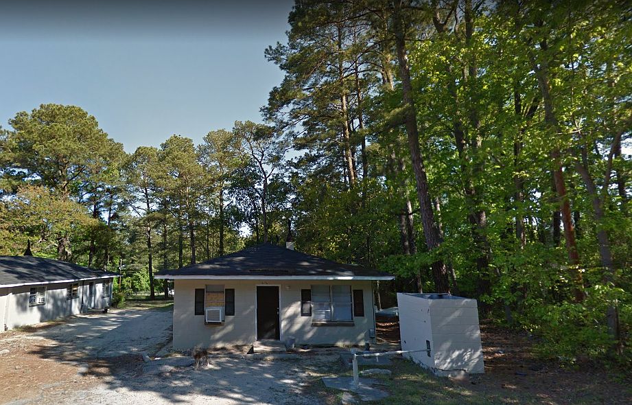 1st image of 417 Squirrel St