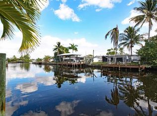 2585 Cay Cv, Matlacha, FL 33993