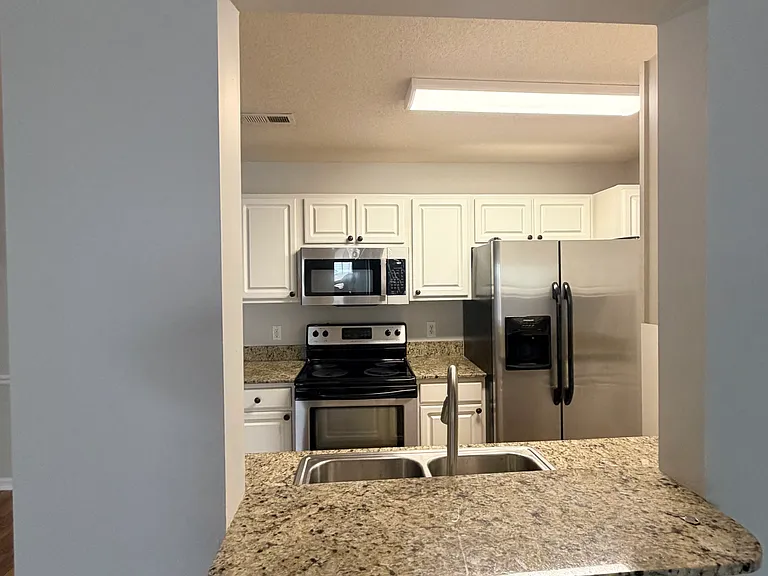 527 Third Loop Rd #E — Photo 27