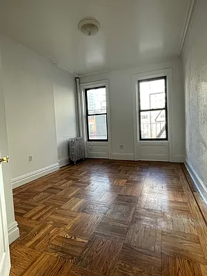 Rented by Peter R. Hungerford, LREB | media 19