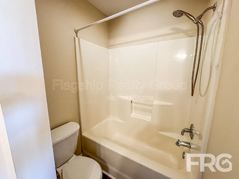 5180 Deveron St #B — Photo 20