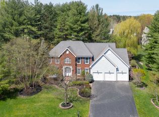 22 Gullane Dr, Slingerlands, NY 12159