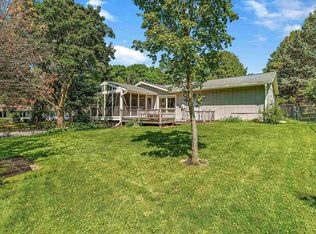 1 Jason Cir, Madison, WI 53719