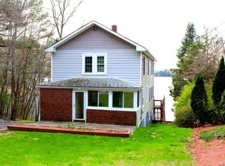 20 Cross Ct, Webster, MA 01570