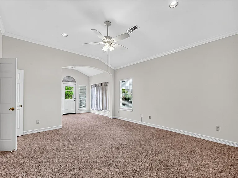 3619 W Clay St — Photo 17