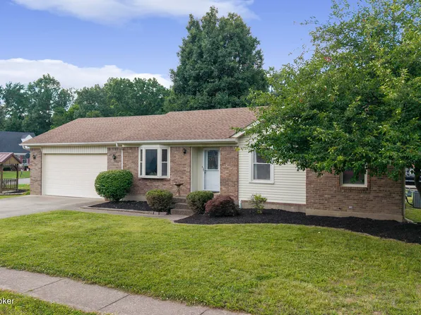 8401 Silver Fox Rd, Louisville, KY 40291