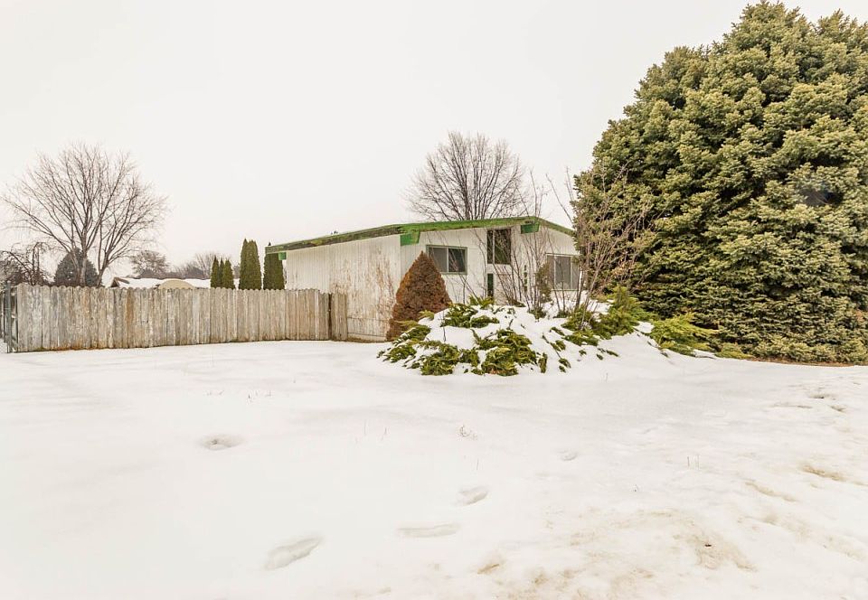 1st image of 1933 McMurray Ave