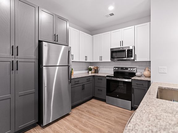 3rd image of 1130 Annondale Way #Cd2907996