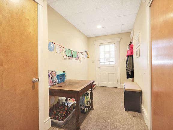 3rd image of 48 Union Pl