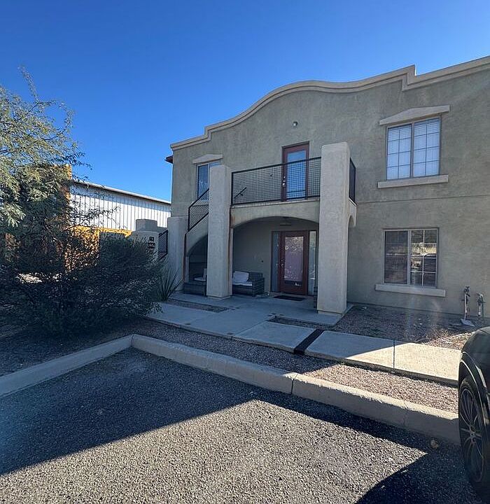 1st image of 4086 N 1st Ave Unit 2