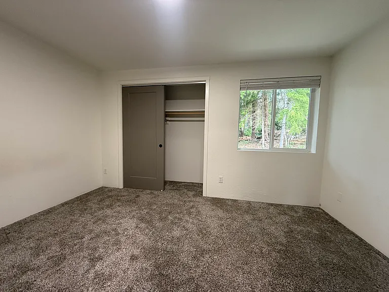 1002 Ash St #1032 — Photo 8