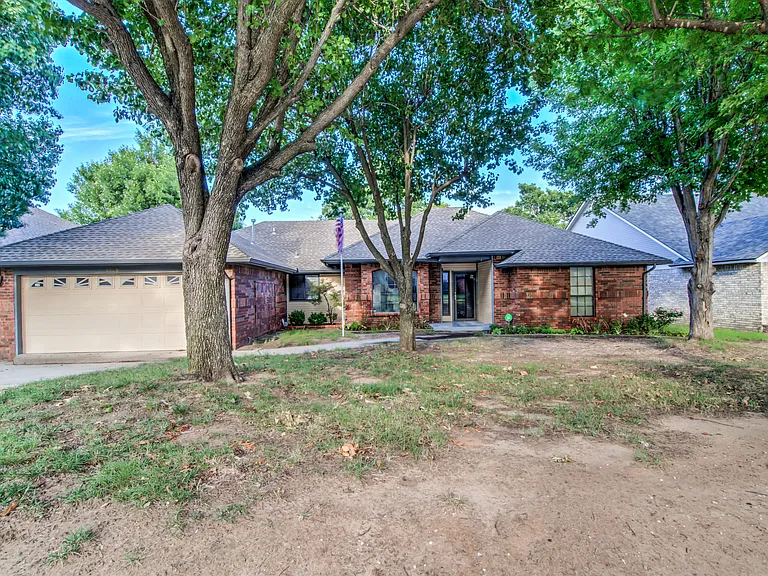 1708 Flamingo Ave — Photo 2