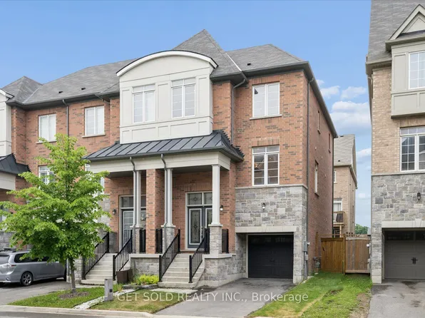 1761 Magenta Rd, Pickering, ON L1X 0E1