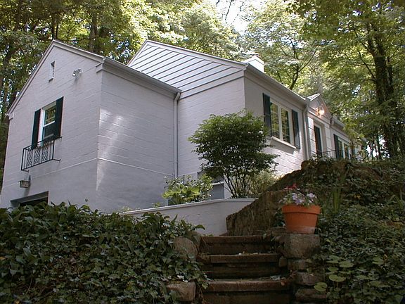 Front Side View Stone Walk