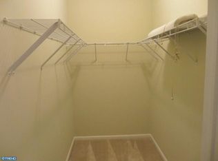 17 Chickadee Way, Hamilton, NJ 08690