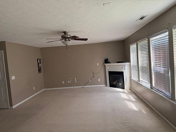 4th image of 3664 Newberry Rd