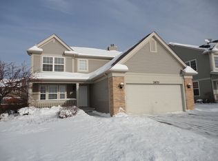 2670 Spinnaker Dr, Aurora, IL