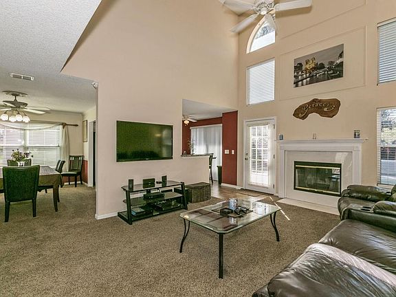 5th image of 5324 Chestnut Lake Dr