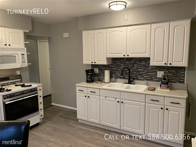 38428 Tottenham Rd — Photo 24