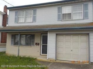 45 Pine St, Keyport, NJ 07735