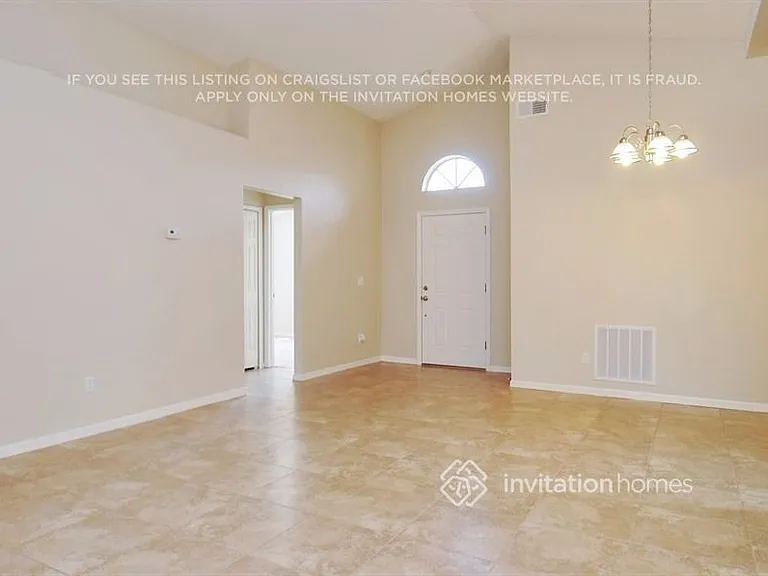 658 Cornwallis Dr — Photo 2