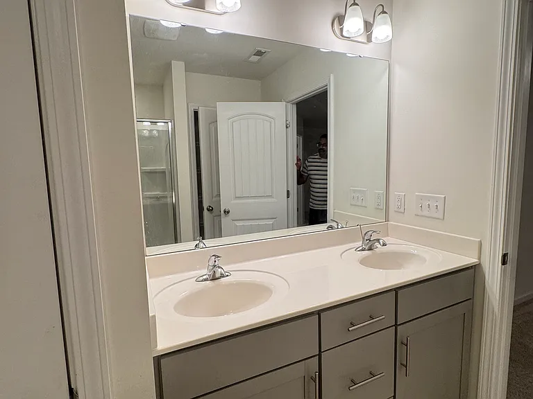 1070 Coldstream Dr — Photo 34
