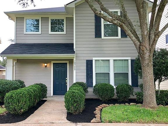 2nd image of 10755 Cobblecreek Way