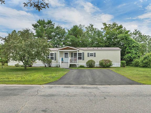 2nd image of 15 Carpenter Park Road